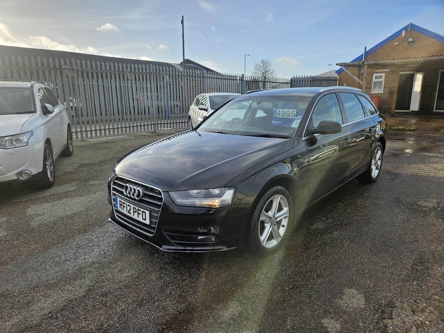 Used Audi A4 Avant 2012 for sale - 76896957: Photo 1