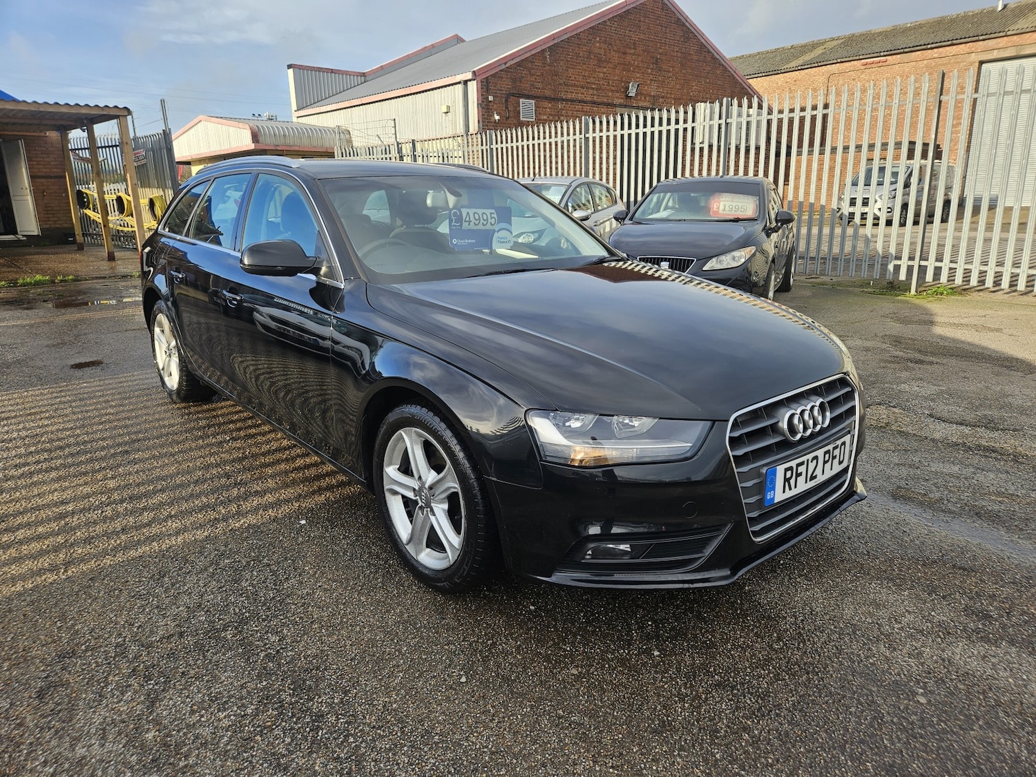 Used Audi A4 Avant 2012 for sale - 76896957: Photo 3