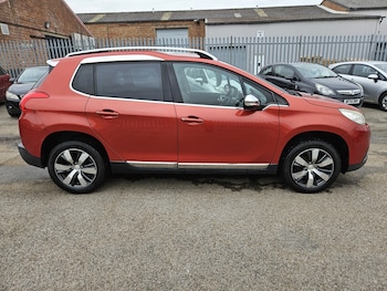Used Peugeot 2008 2014 for sale - 78045656: Photo