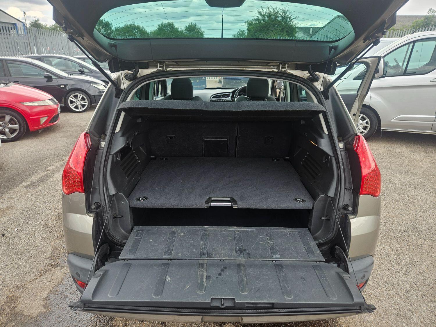 Used Peugeot 3008 2012 for sale - 76347123: Photo 16