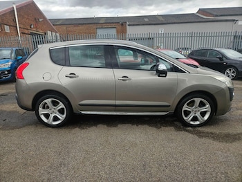 Used Peugeot 3008 2012 for sale - 76347123: Photo