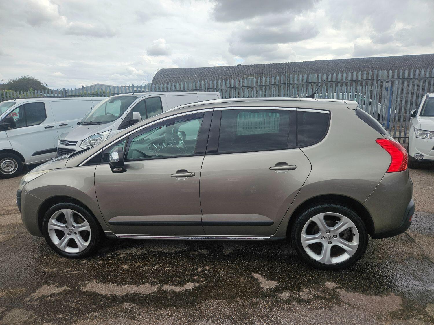 Used Peugeot 3008 2012 for sale - 76347123: Photo 8