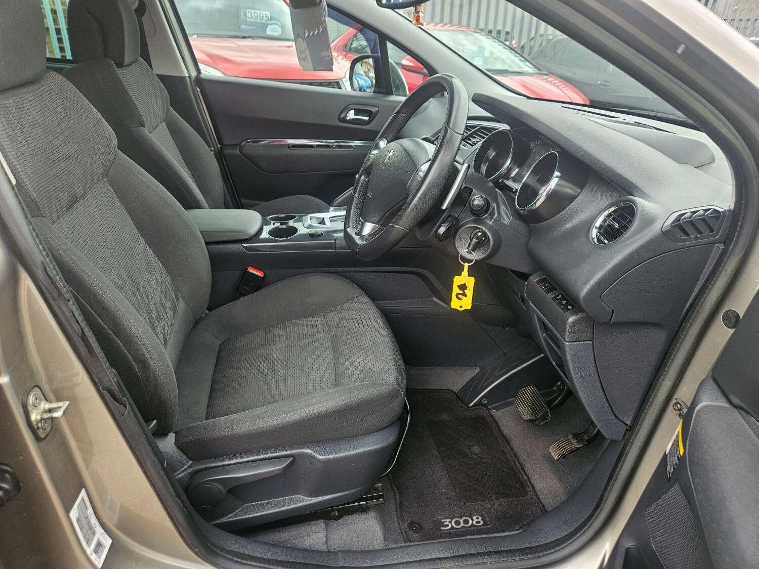 Used Peugeot 3008 2012 for sale - 76347123: Photo 9