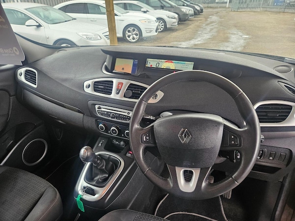 Used Renault Scenic 2010 for sale - 74346640: Photo 15
