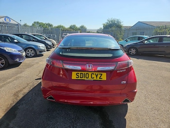 Used Honda Civic 2010 for sale - 75207792: Photo