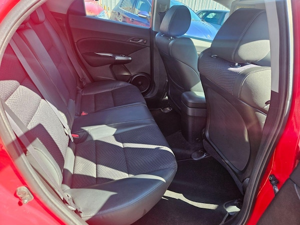 Used Honda Civic 2010 for sale - 75207792: Photo 9
