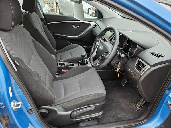 Used Hyundai i30 2012 for sale - 74308116: Photo 9