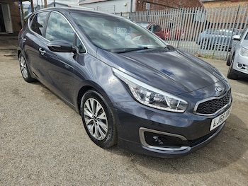 Used Kia Ceed 2016 for sale - 79335576: Photo