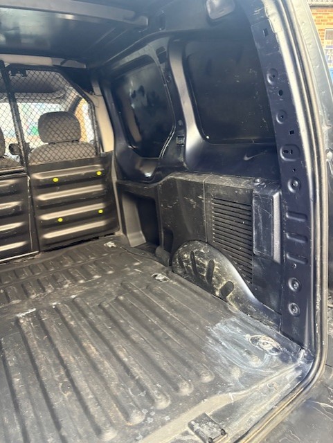 Used Peugeot Partner 2014 for sale - 76204695: Photo 16