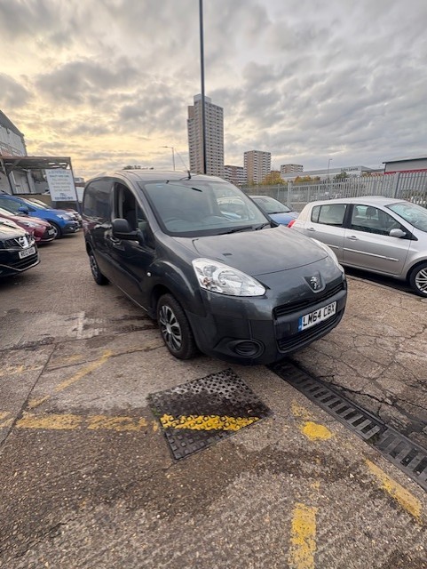 Used Peugeot Partner 2014 for sale - 76204695: Photo 2