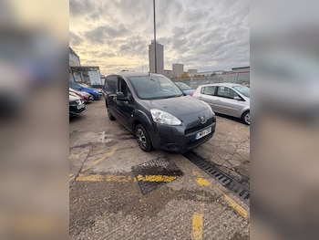 Used Peugeot Partner 2014 for sale - 76204695: Photo