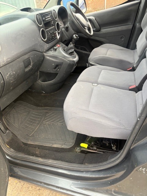 Used Peugeot Partner 2014 for sale - 76204695: Photo 7