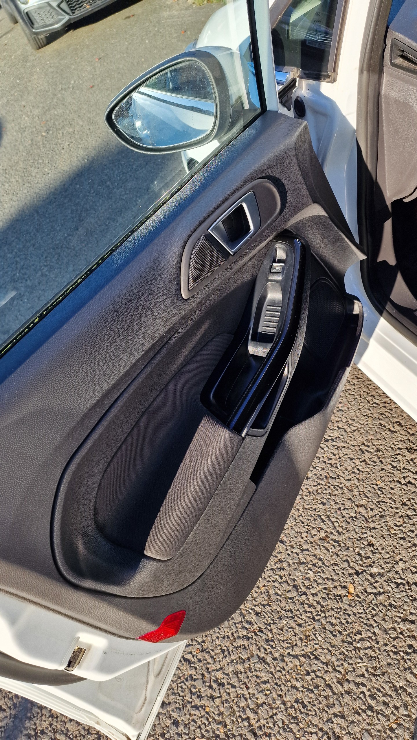 Used Ford Fiesta 2014 for sale - 76274517: Photo 12