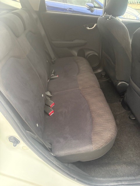 Used Honda Jazz 2014 for sale - 77635525: Photo 11