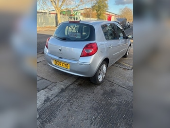 Used Renault Clio 2007 for sale - 76760798: Photo