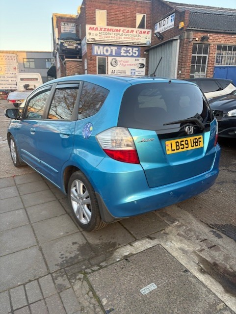 Used Honda Jazz 2010 for sale - 77927527: Photo 3