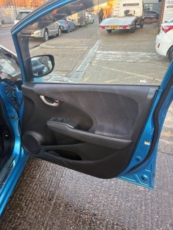 Used Honda Jazz 2010 for sale - 77927527: Photo 7