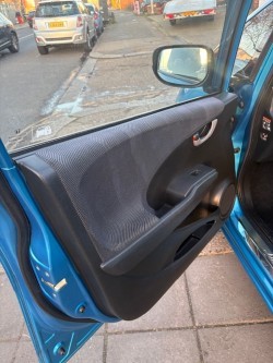 Used Honda Jazz 2010 for sale - 77927527: Photo 8