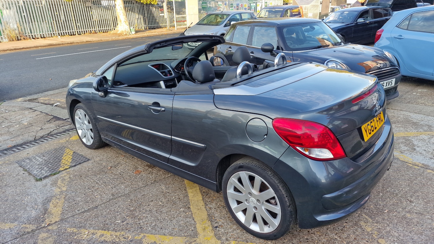 Used Peugeot 207 CC 2012 for sale - 76246067: Photo 11