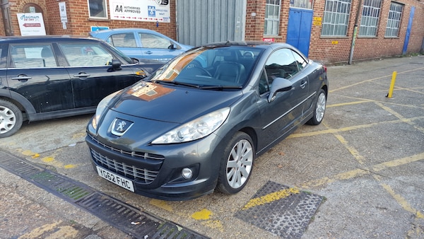 Used Peugeot 207 CC 2012 for sale - 76246067: Photo 1