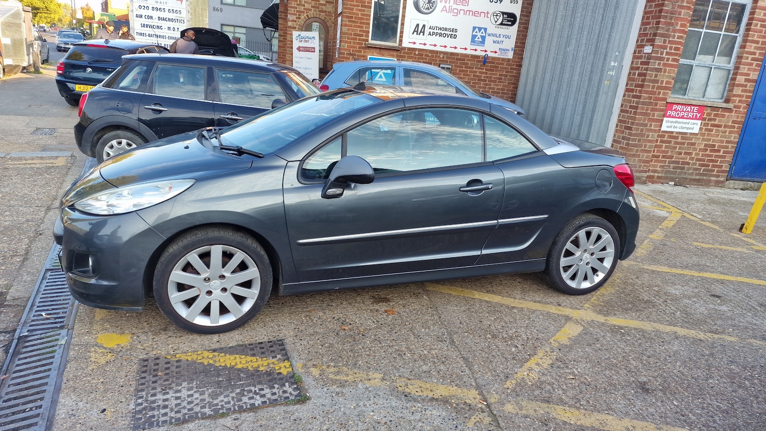 Used Peugeot 207 CC 2012 for sale - 76246067: Photo 3