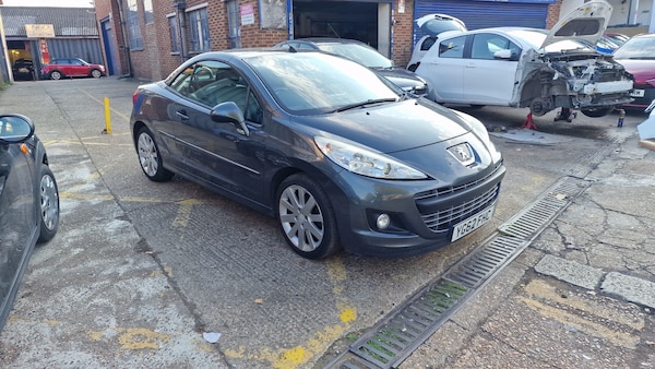 Used Peugeot 207 CC 2012 for sale - 76246067: Photo 6