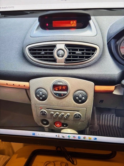 Used Renault Clio 2006 for sale - 76518087: Photo 11