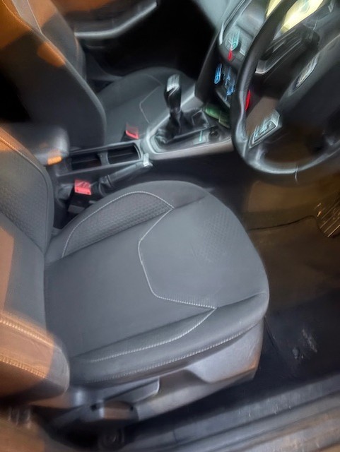 Used Ford Focus 2015 for sale - 77347027: Photo 13