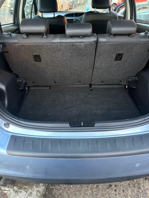 Used Toyota Yaris 2015 for sale - 76661183: Photo 13