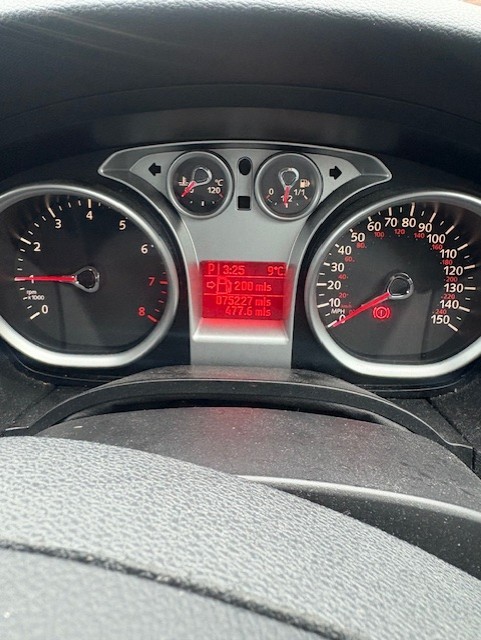 Used Ford Focus 2010 for sale - 77021946: Photo 5