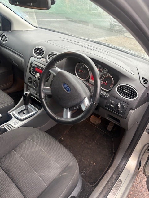 Used Ford Focus 2010 for sale - 77021946: Photo 8