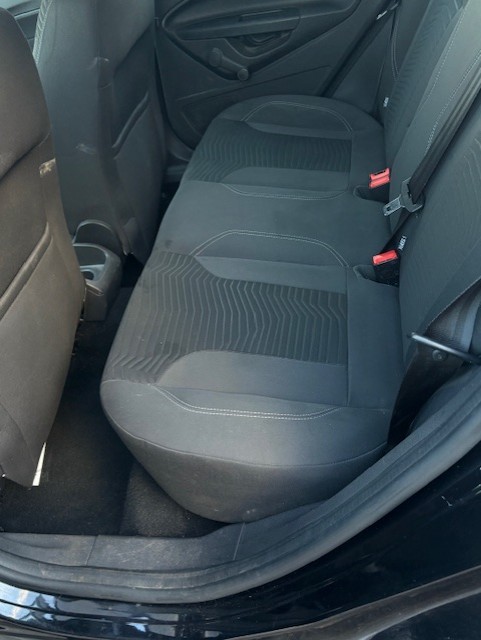 Used Ford Fiesta 2013 for sale - 76943011: Photo 11