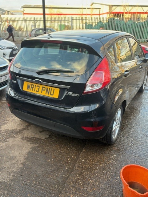 Used Ford Fiesta 2013 for sale - 76943011: Photo 4