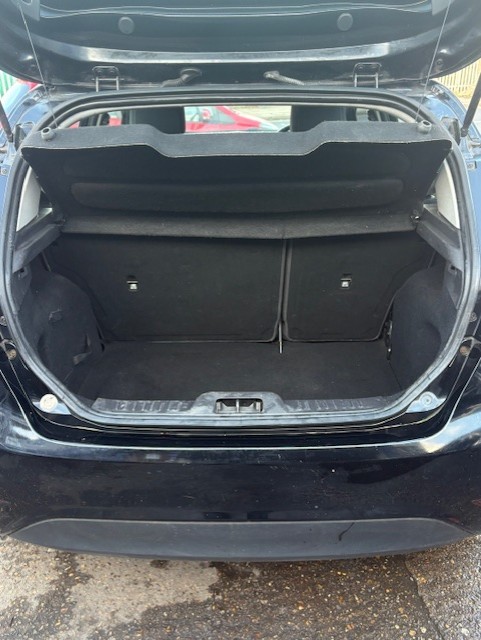 Used Ford Fiesta 2013 for sale - 76943011: Photo 5