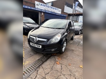 Used Vauxhall Corsa 2010 for sale - 76528782: Photo