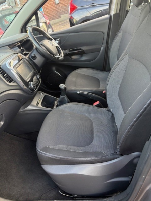 Used Renault Captur 2015 for sale - 76943010: Photo 14