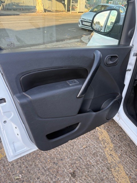 Used Renault Kangoo 2020 for sale - 76128022: Photo 8