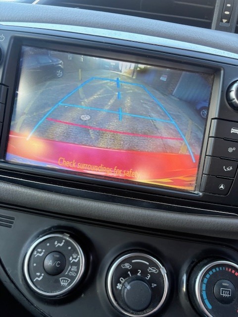 Used Toyota Yaris 2015 for sale - 76760800: Photo 7