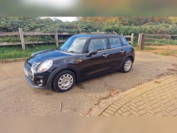 Used MINI Hatch 2016 for sale - 76477490: Photo
