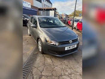 Used Volkswagen Polo 2011 for sale - 76381671: Photo