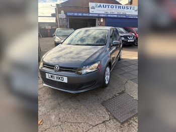Used Volkswagen Polo 2011 for sale - 76381671: Photo