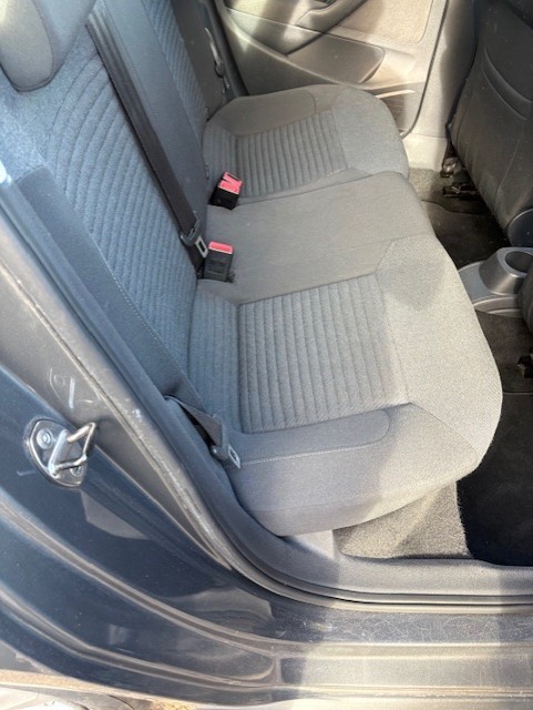 Used Volkswagen Polo 2011 for sale - 76381671: Photo 8