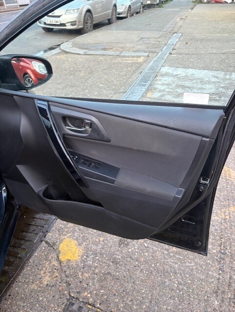 Used Toyota Auris 2016 for sale - 77740150: Photo 13