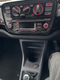 Used Volkswagen up! 2014 for sale - 76487314: Photo 11