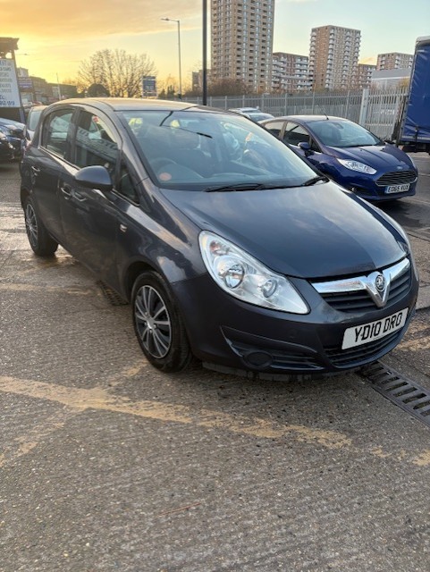 Used Vauxhall Corsa 2010 for sale - 77899032: Photo 2