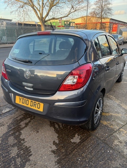 Used Vauxhall Corsa 2010 for sale - 77899032: Photo 3