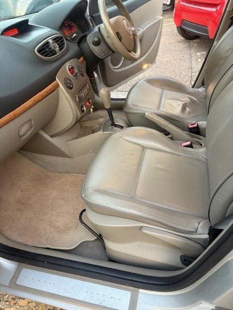 Used Renault Clio 2007 for sale - 76096284: Photo 14