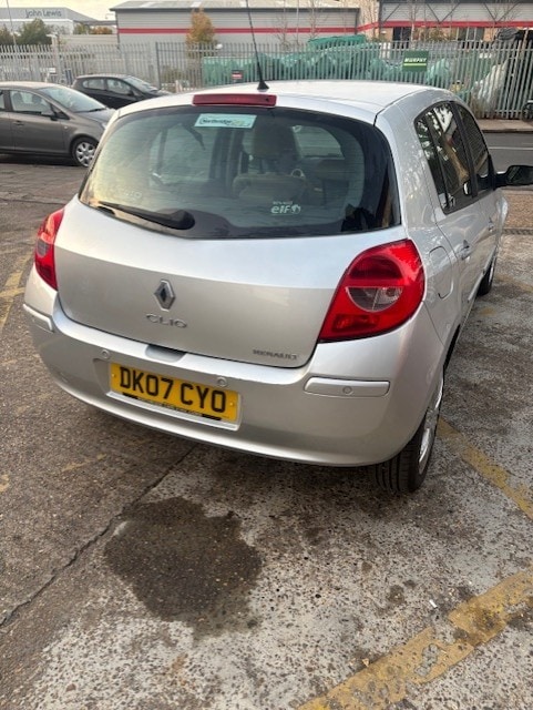 Used Renault Clio 2007 for sale - 76096284: Photo 3