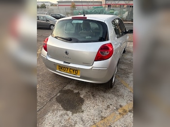 Used Renault Clio 2007 for sale - 76096284: Photo 3