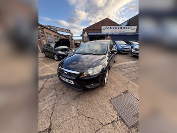 Used Ford Focus 2010 for sale - 75967452: Photo